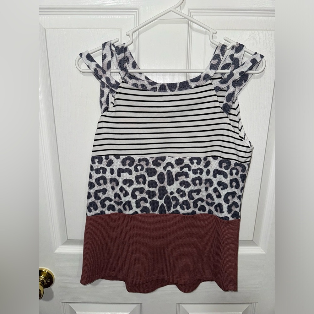 Leopard print tank top